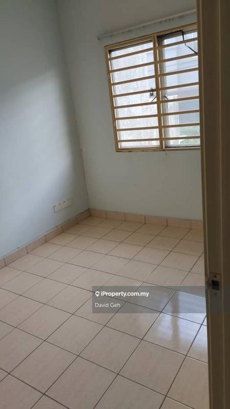 Rumah Berangkai 2 Tingkat untuk Dijual di kjtqa, Seri Kembangan oleh David Geh - iProperty.com.my