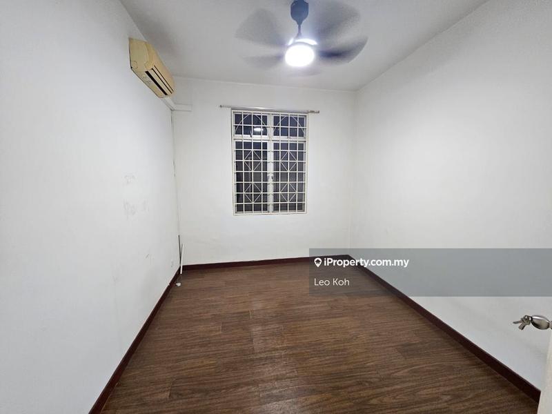 Pangsapuri untuk Dijual di Subang Perdana Goodyear Court 8 oleh Leo Koh - iProperty.com.my