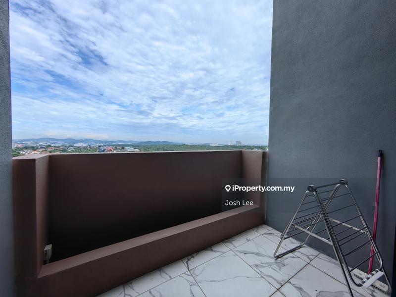 For Sale - Lumi Tropicana