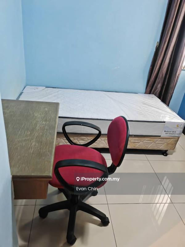 Condominium for Sale in East Lake Residence by Evan Chin - Bedroom - iProperty.com.my