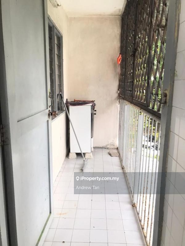 Rumah Pangsa untuk Dijual di Seksyen 2 Wangsa Maju Flat oleh Andrew Tan - iProperty.com.my