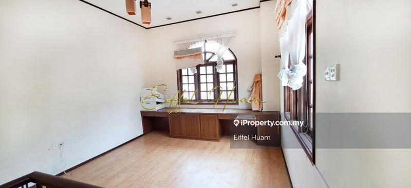 Banglo untuk Dijual di Tanjung Bungah, Penang oleh Eiffel Huam - iProperty.com.my