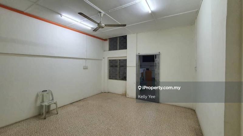 For Rent - 2 Storey Shoplot @ Lunas Old Town for Rent