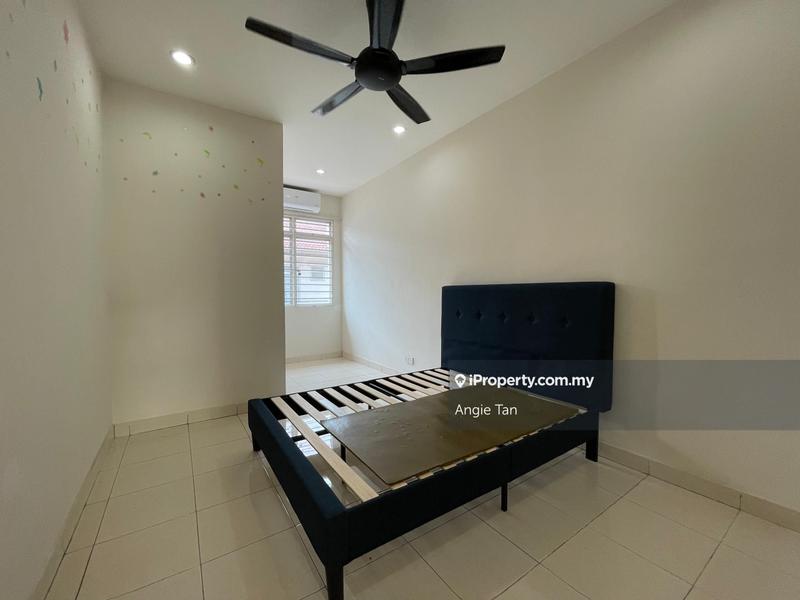 Rumah Berangkai 2 Tingkat untuk Dijual di Bandar Parklands, Klang oleh Angie Tan - iProperty.com.my