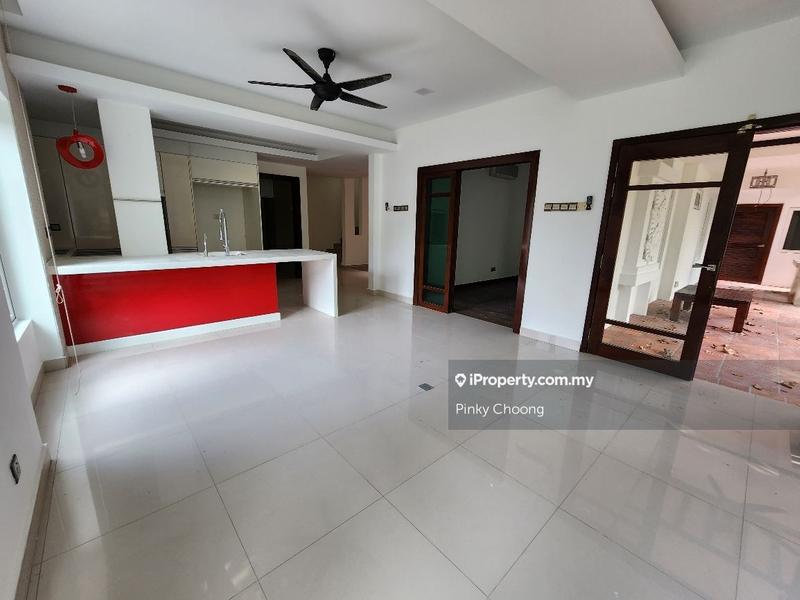 2.5-storey Terraced House for Sale in Valencia, Sungai Buloh by Pinky Choong - iProperty.com.my