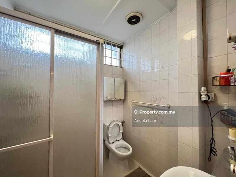 Rumah Teres 2-Tingkat untuk Dijual di SS 25, Taman Mayang, Petaling Jaya oleh Angela Lam - iProperty.com.my