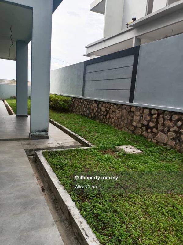 Semi-Detached House for Sale in Kluang, Johor by Alice Choo - iProperty.com.my