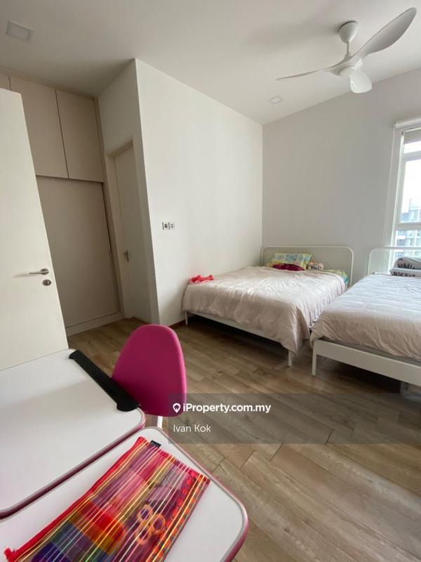 For Sale - Amaya Saujana