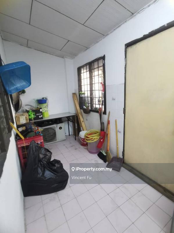 1-storey Terraced House for Sale in Taman Seri Paroi, Paroi by Vincent Fu - iProperty.com.my
