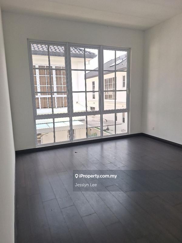 Bungalow House for Sale in Eco Majestic, Semenyih by Jesslyn Lee - iProperty.com.my