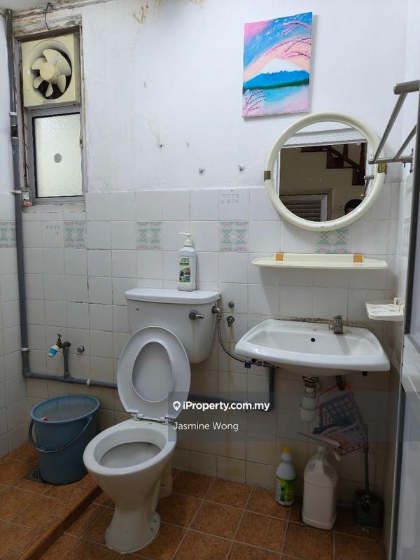 1.5-storey Terraced House for Sale in Bandar Kinrara Seksyen 2, Bandar Kinrara by Jasmine Wong - iProperty.com.my