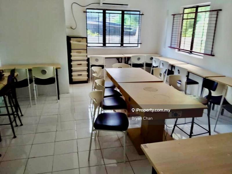 Bungalow House untuk Dijual di Taman Desa Impian, Kajang oleh Bryan Chan - iProperty.com.my