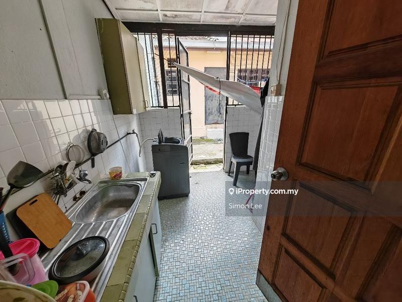 Rumah Teres 1-Tingkat untuk Dijual di Taman Mayang, Petaling Jaya oleh Simon Lee - iProperty.com.my