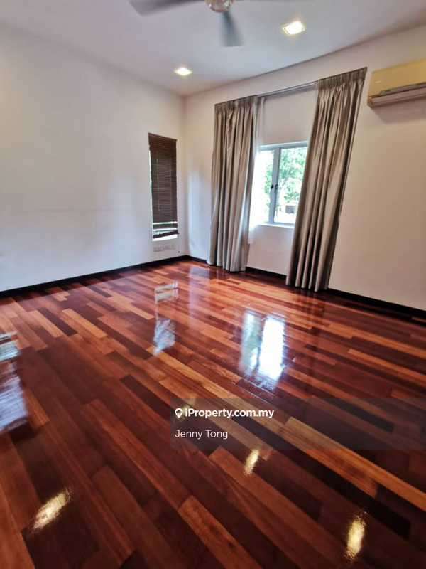 Rumah Teres untuk Dijual di Valencia, Sungai Buloh oleh Jenny Tong - iProperty.com.my