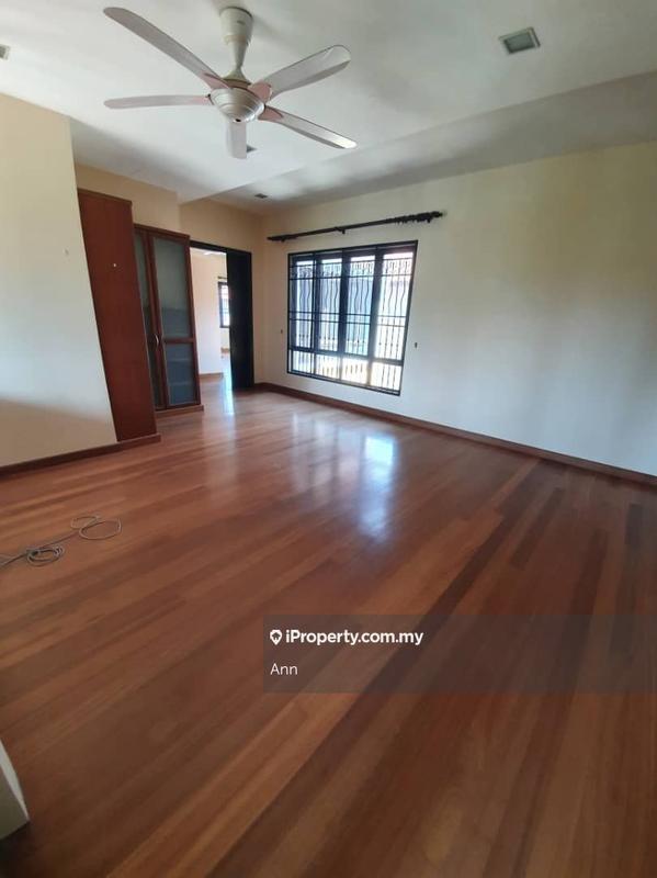 Banglo untuk Dijual di Country Heights, Kajang oleh Ann - iProperty.com.my