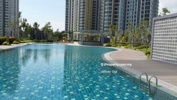 Kondominium untuk Dijual di Pearl Regency oleh Jeffrey Ooi - Pool - iProperty.com.my
