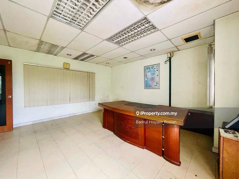 Gudang untuk Dijual di Seksyen 33, Shah Alam oleh Badrul Hisyam Roslan - iProperty.com.my