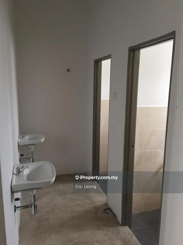 Shop for Sale in 2g2g5, Kuala Lipis by Eric Leong - iProperty.com.my