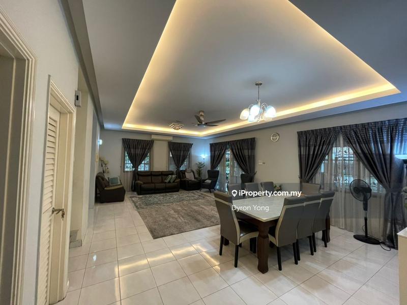 Rumah Berkembar untuk Dijual di Bandar Tun Hussein Onn, Cheras oleh Dyron Yong - iProperty.com.my