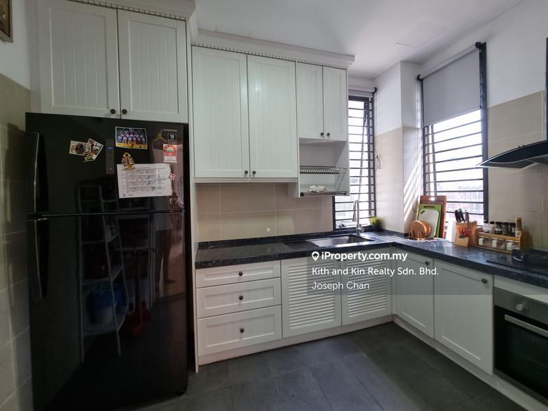 Rumah Teres 3-Tingkat untuk Dijual di Laman Glenmarie, Shah Alam oleh Joseph Chan - iProperty.com.my