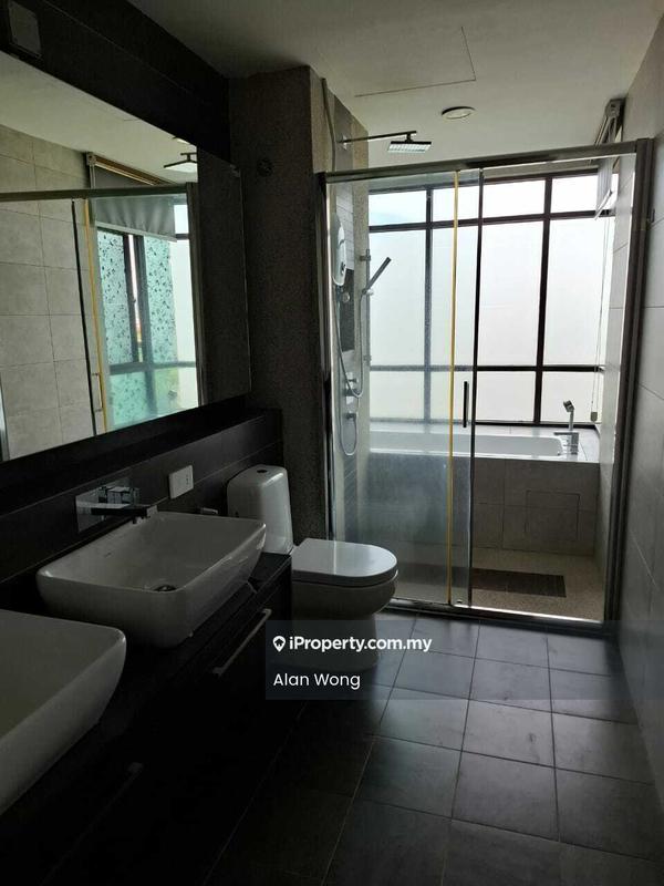 Service Residence for Rent in Isola by Alan Wong - Bathroom - iProperty.com.my