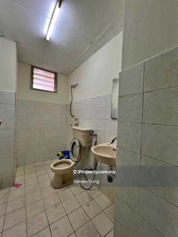 Pangsapuri untuk Dijual di Garden Park oleh Steven Tung - Bathroom - iProperty.com.my
