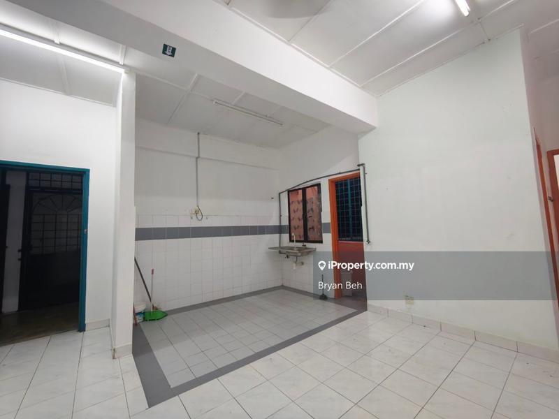 Pangsapuri untuk Dijual di Taman Lembah Maju 600 Apartment oleh Bryan Beh - iProperty.com.my