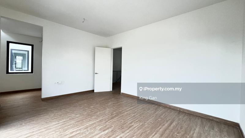 Rumah Berkembar untuk Dijual di TTDI Grove, Kajang oleh King Gan - iProperty.com.my