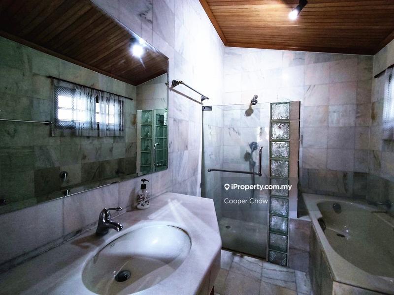 Bungalow House untuk Dijual di Seksyen 12, Petaling Jaya oleh Cooper Chow - iProperty.com.my