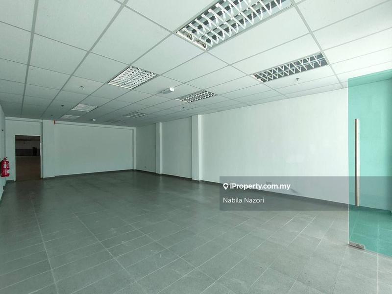 Warehouse for Rent in Padang Tembak, Pengkalan Chepa by Nabila Nazori - iProperty.com.my