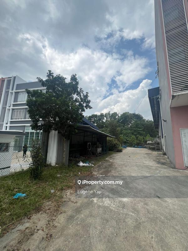 Detached Factory for Sale in Taman Bukit Rawang Jaya by Eugene Yap - iProperty.com.my