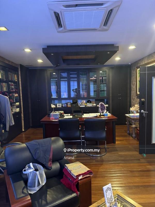 Shop / Office for Sale in Seksyen 8, Petaling Jaya by Anand - iProperty.com.my
