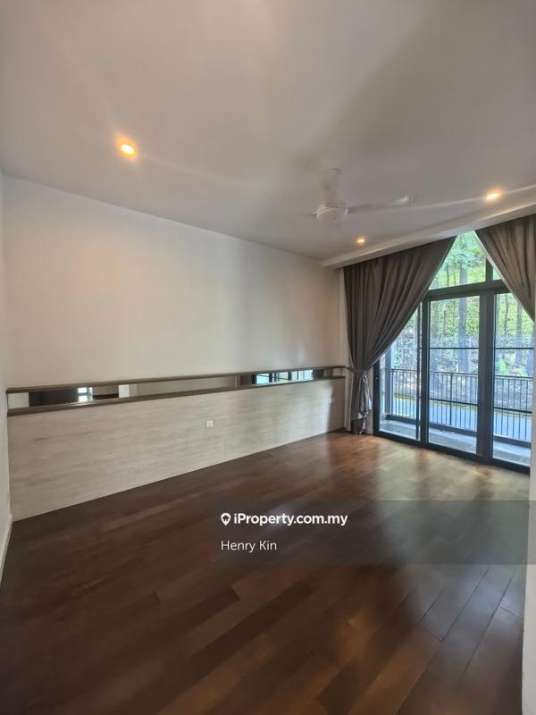 Rumah Berangkai 2 Tingkat untuk Dijual di Casaman, Desa Parkcity oleh Henry Kin - iProperty.com.my