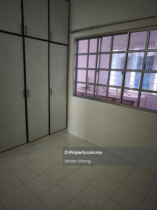 Rumah Bandar untuk Dijual di Taman Saga, Ampang oleh Simon Chong - iProperty.com.my