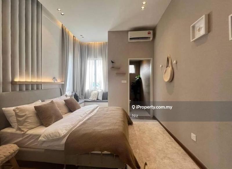 Rumah Berangkai 2 Tingkat untuk Dijual di Aurora Residence, Cyberjaya oleh Niz - iProperty.com.my