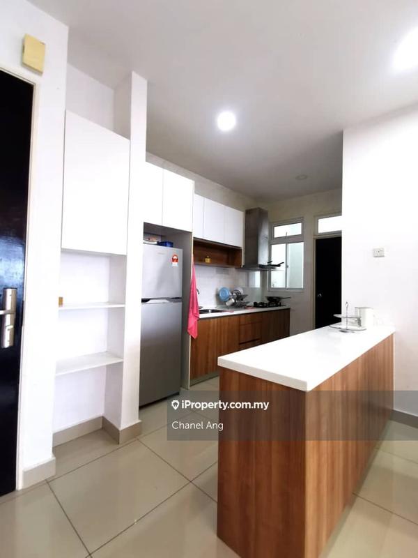 For Rent - Twin Galaxy (Dwi Galaksi)