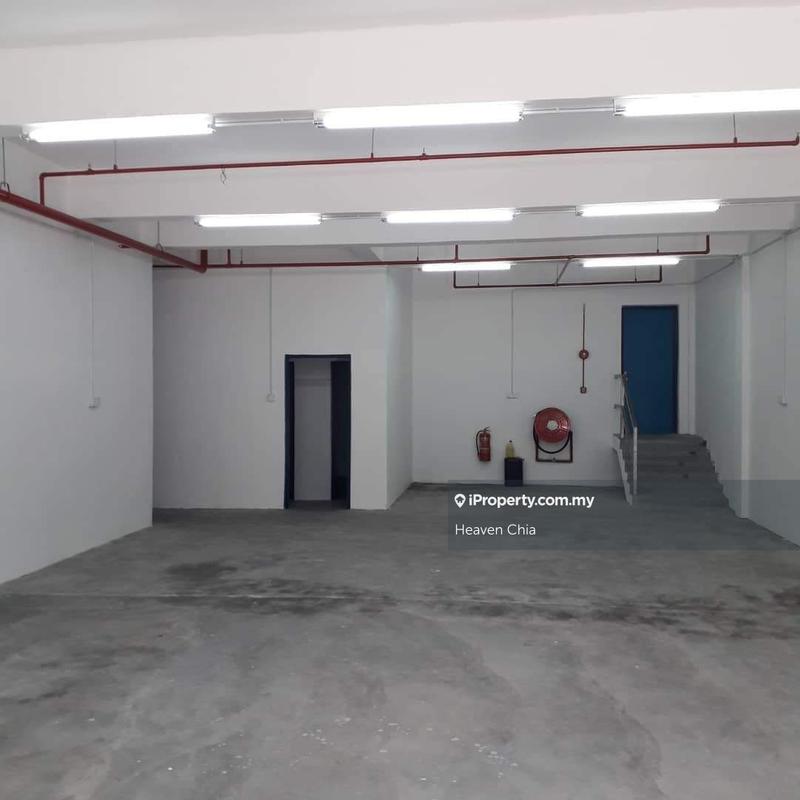 Warehouse for Rent in West Port, Port Klang (Pelabuhan Klang) by Heaven Chia - iProperty.com.my