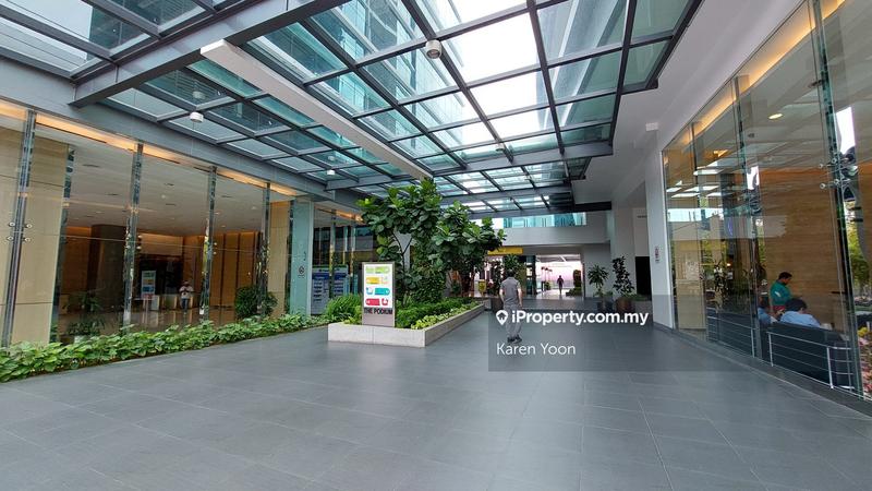 Office for Rent in U1, Glenmarie Industrial Area, Shah Alam by Karen Yoon - UOA Business Park walkway to Podium - iProperty.com.my