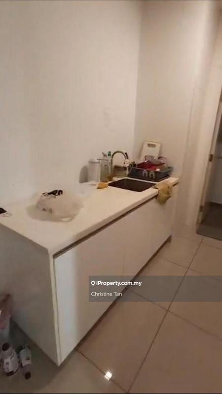 Kediaman Servis untuk Dijual di Utropolis Suites 1 oleh Christine Tan - iProperty.com.my