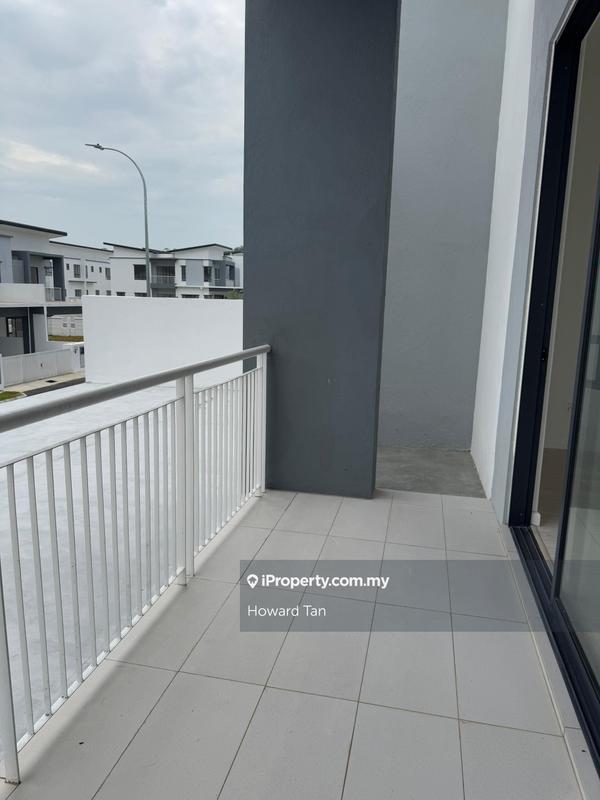 Semi-Detached House for Sale in Kemayan Height, Seremban 2 by Howard Tan - iProperty.com.my