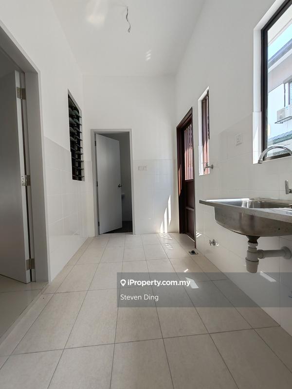 Rumah Teres 2-Tingkat untuk Dijual di Setia Utama, Setia Alam oleh Steven Ding - iProperty.com.my