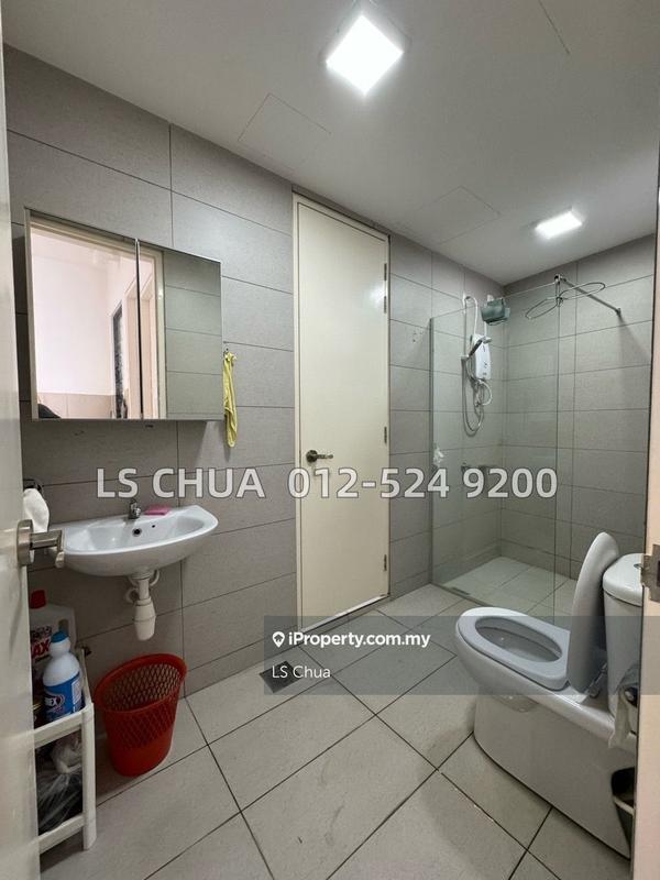 Service Residence for Sale in Woodsbury Suites by LS Chua - iProperty.com.my