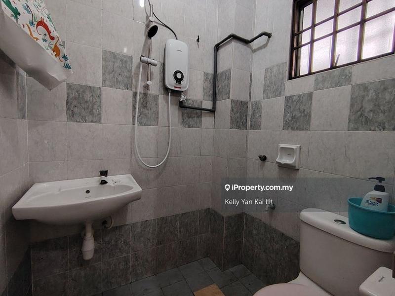 Rumah Teres 2-Tingkat untuk Dijual di Bandar Bukit Tinggi, Klang oleh Kelly Yan Kai Lit - iProperty.com.my