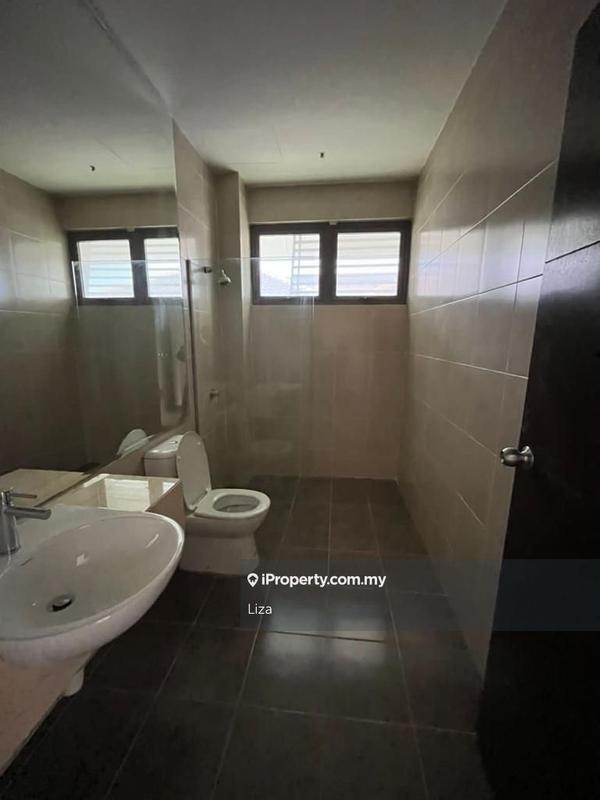 Bungalow House for Sale in Banyan Close, Bandar Bukit Mahkota, Bangi by Liza - iProperty.com.my