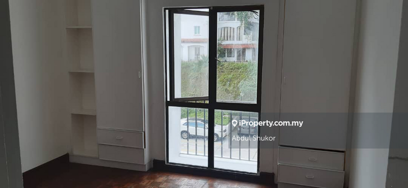 Kondominium untuk Dijual di Pantai HillPark 1 oleh Abdul Shukor - iProperty.com.my