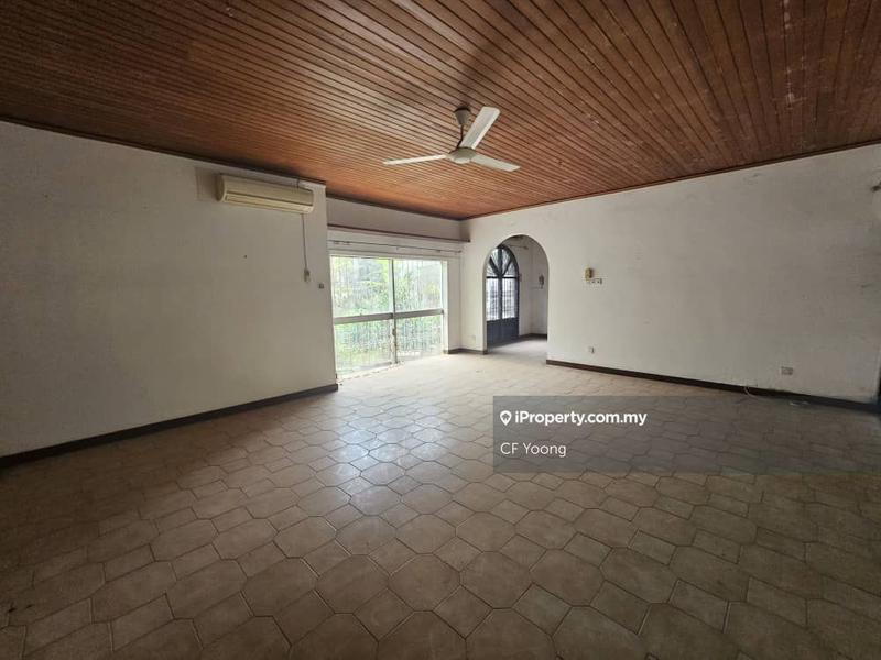 Bungalow House for Sale in Taman Bukit Pantai, Bangsar by CF Yoong - iProperty.com.my