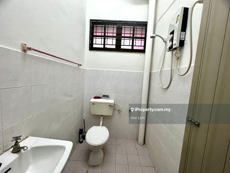 Rumah Berangkai 1 Tingkat untuk Disewa di 3lunm, Kluang oleh Vivi Lim - iProperty.com.my