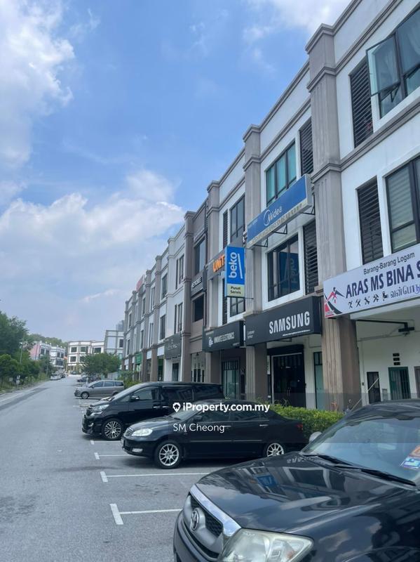 Shop / Office untuk Dijual di Alam Damai, Cheras oleh SM Cheong - iProperty.com.my