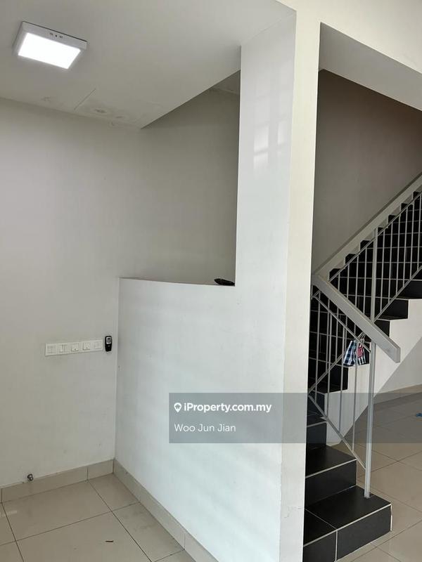 Rumah Berangkai 2 Tingkat untuk Dijual di Bandar Rimbayu, Tanjung Karang oleh JJ Woo - iProperty.com.my