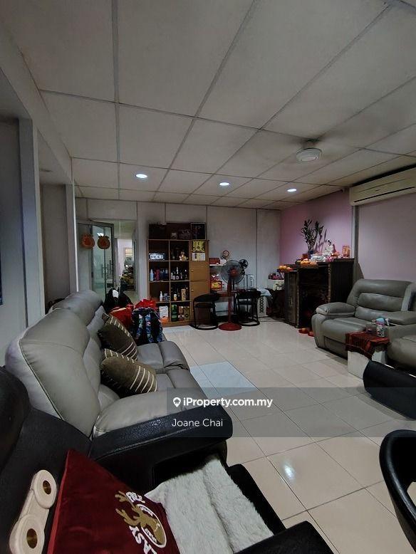 Shop / Office for Sale in Bandar Kinrara Seksyen 3, Bandar Kinrara by Joane Chai - iProperty.com.my